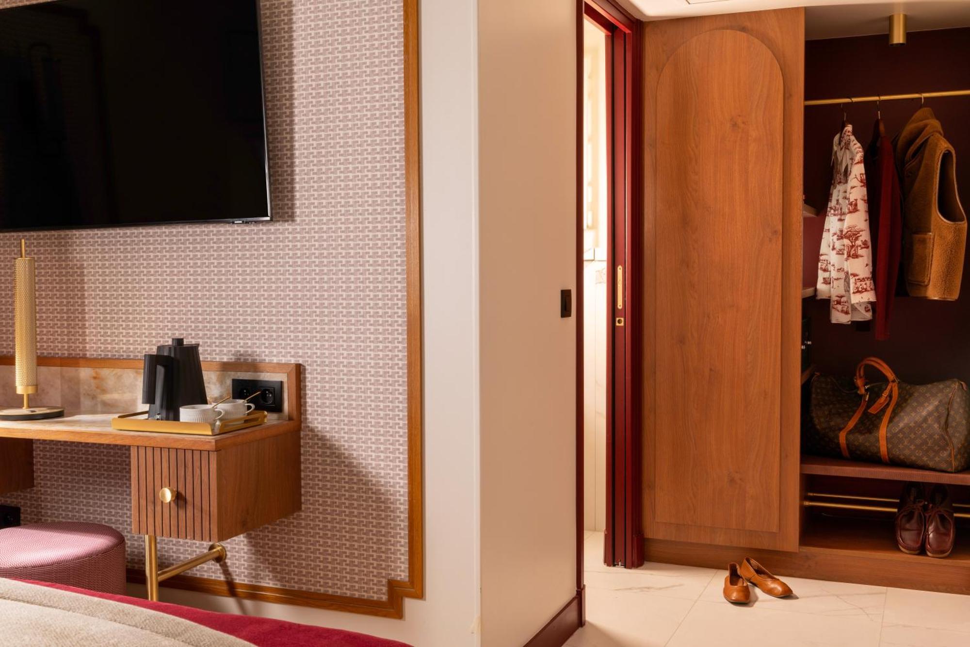 Filigrane & 4* Parigi